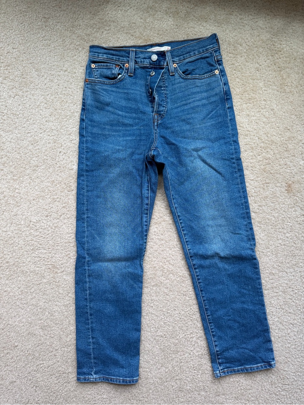 Levi’s Wedgie Straight